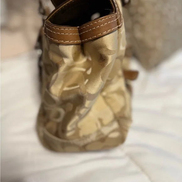 Coach Chelsea Optic Signature Jacquard/Leather Satchel - Picture 8 of 13